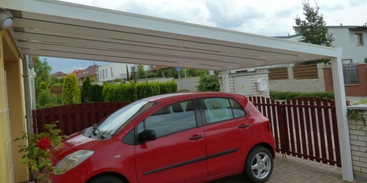 Jak vybrat garážové stání?