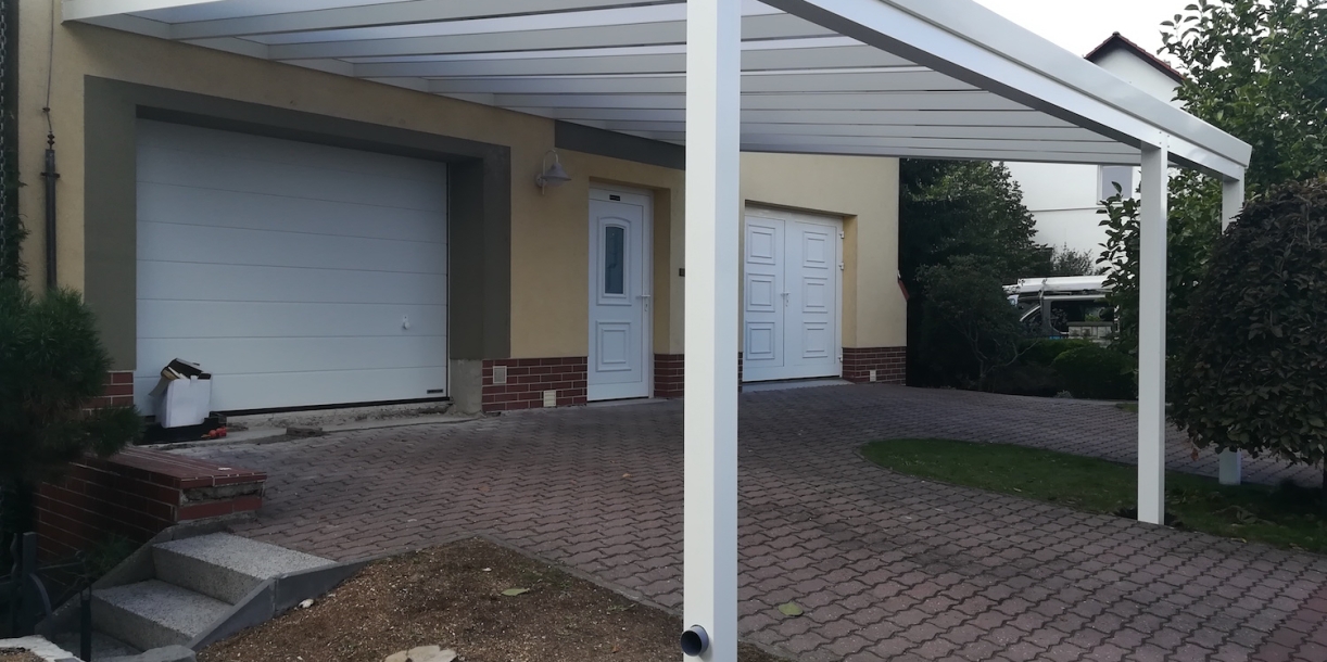 Parkování z hliníkových profilů