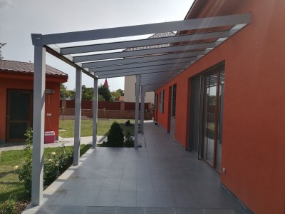 Garážové stání stříbrná RAL 9006 600 x 250 cm provedení DELUXE